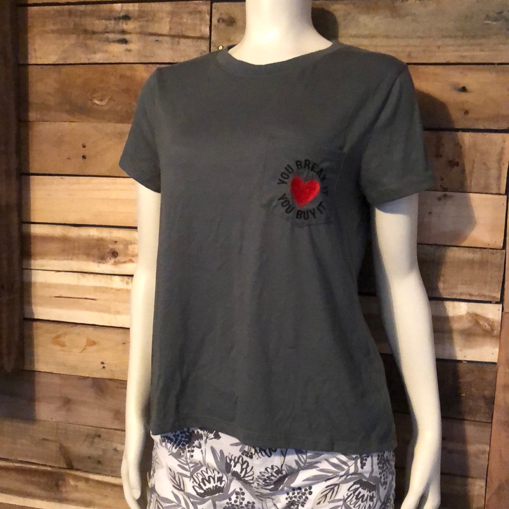 Modern Lux Olive Green tee (Medium)